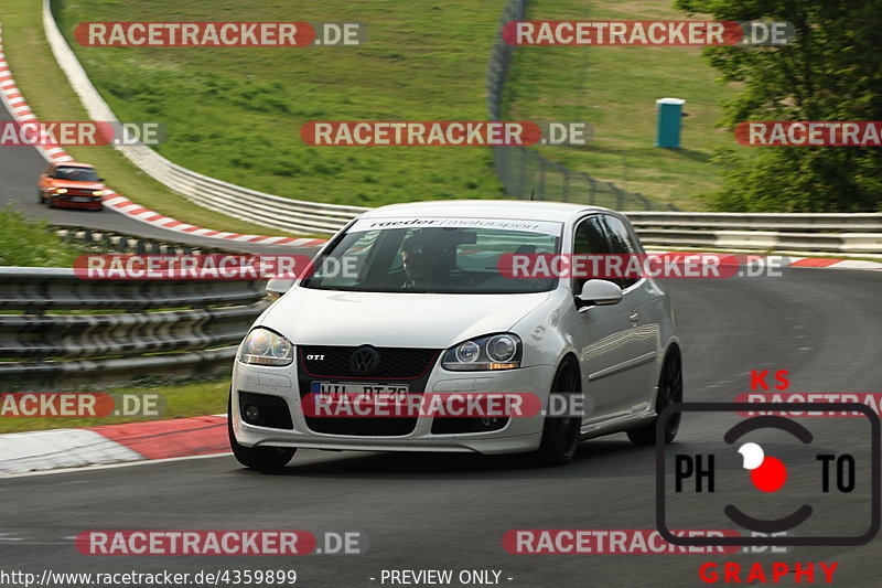 Bild #4359899 - Touristenfahrten Nürburgring Nordschleife 15.05.2018