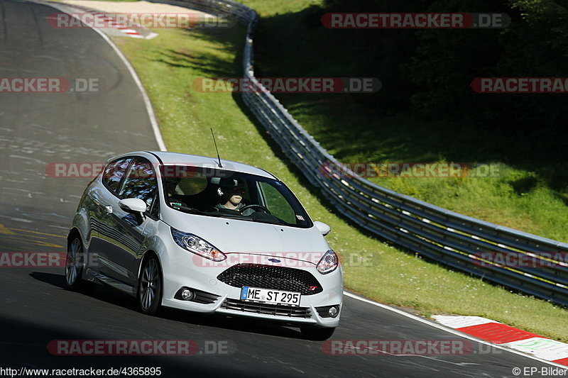 Bild #4365895 - Touristenfahrten Nürburgring Nordschleife 17.05.2018