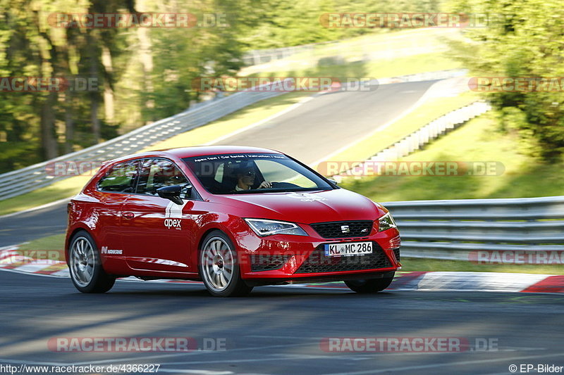 Bild #4366227 - Touristenfahrten Nürburgring Nordschleife 17.05.2018