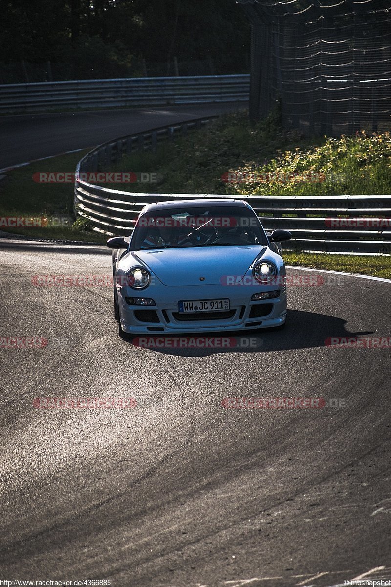 Bild #4366885 - Touristenfahrten Nürburgring Nordschleife 17.05.2018