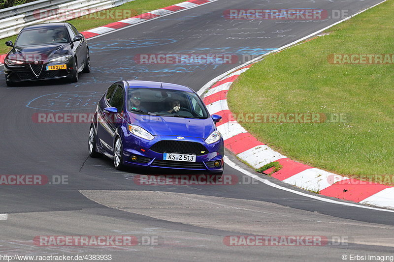 Bild #4383933 - Touristenfahrten Nürburgring Nordschleife 19.05.2018