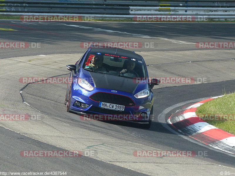 Bild #4387544 - Touristenfahrten Nürburgring Nordschleife 19.05.2018