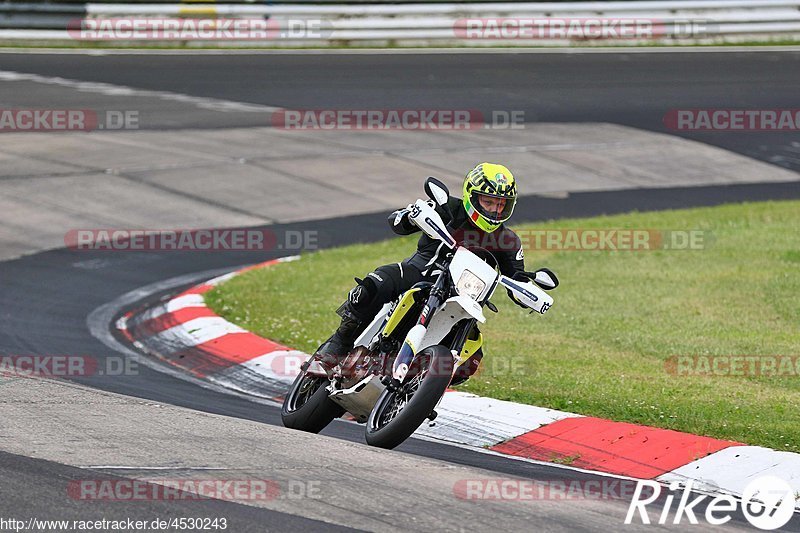 Bild #4530243 - Touristenfahrten Nürburgring Nordschleife 02.06.2018