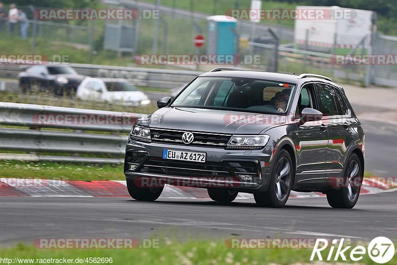 Bild #4562696 - Touristenfahrten Nürburgring Nordschleife 09.06.2018