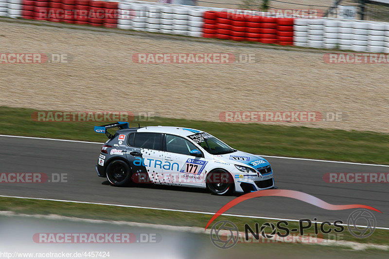 Bild #4457424 - ADAC ZURICH 24h Rennen Nürburgring 2018 - Freies Training