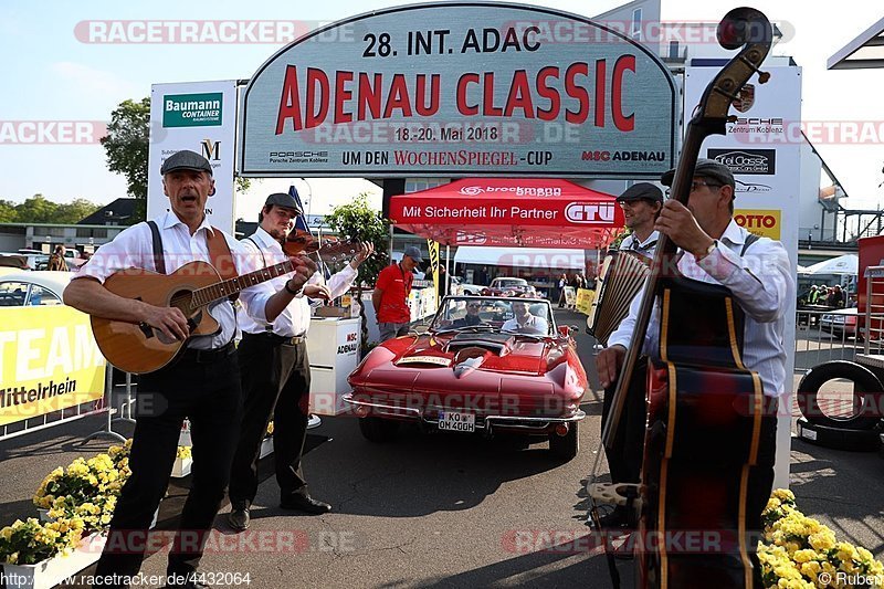 Bild #4432064 - MSC Adenau Classic Fotos Samstag