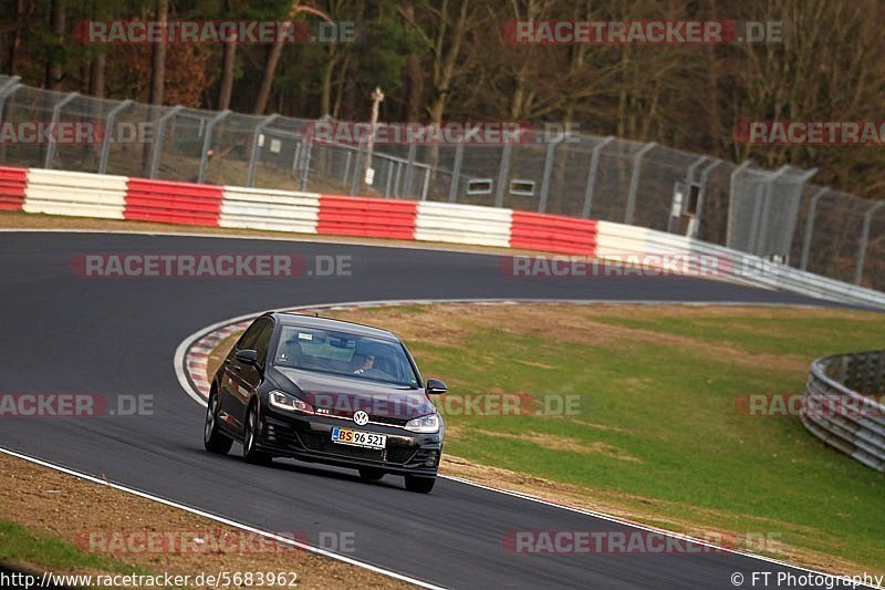 Bild #5683962 - Touristenfahrten Nürburgring Nordschleife (27.03.2019)