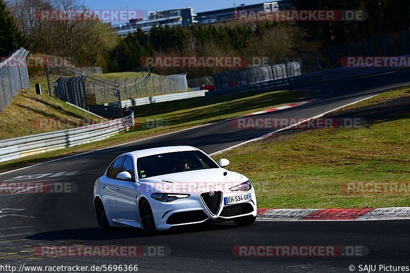 Bild #5696366 - Touristenfahrten Nürburgring Nordschleife (29.03.2019)