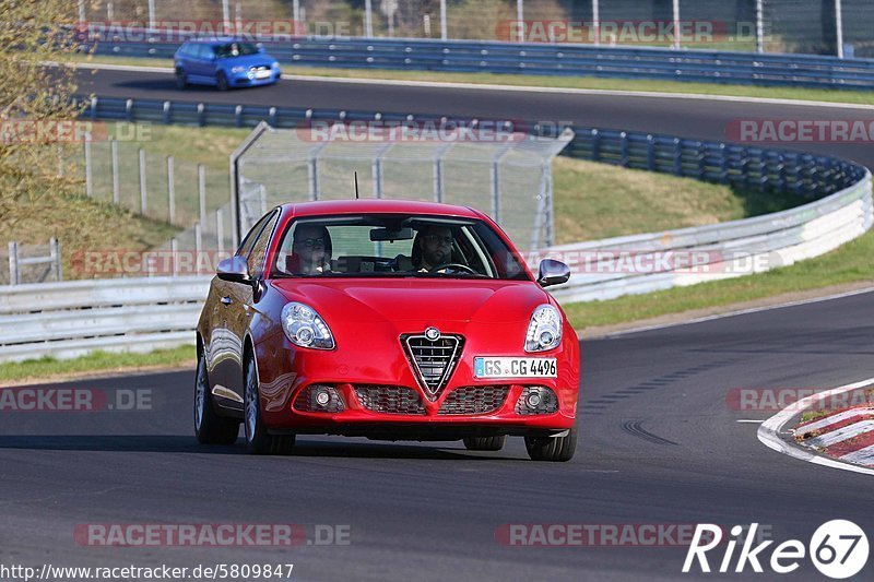 Bild #5809847 - Touristenfahrten Nürburgring Nordschleife (11.04.2019)