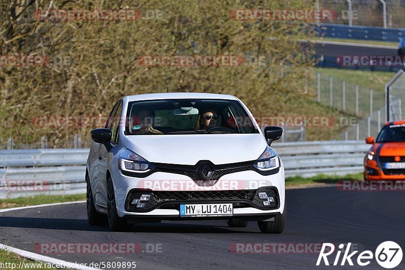 Bild #5809895 - Touristenfahrten Nürburgring Nordschleife (11.04.2019)