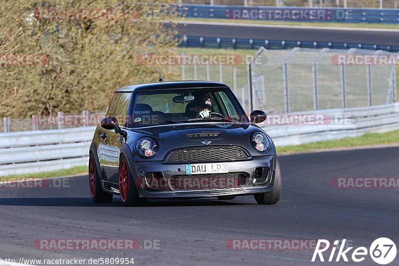 Bild #5809954 - Touristenfahrten Nürburgring Nordschleife (11.04.2019)