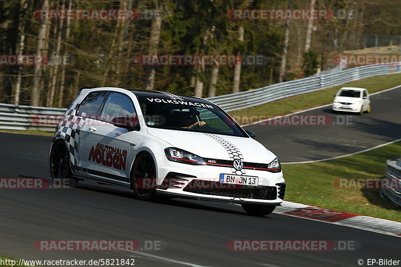 Bild #5821842 - Touristenfahrten Nürburgring Nordschleife (14.04.2019)