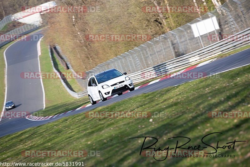 Bild #5831991 - Touristenfahrten Nürburgring Nordschleife (15.04.2019)