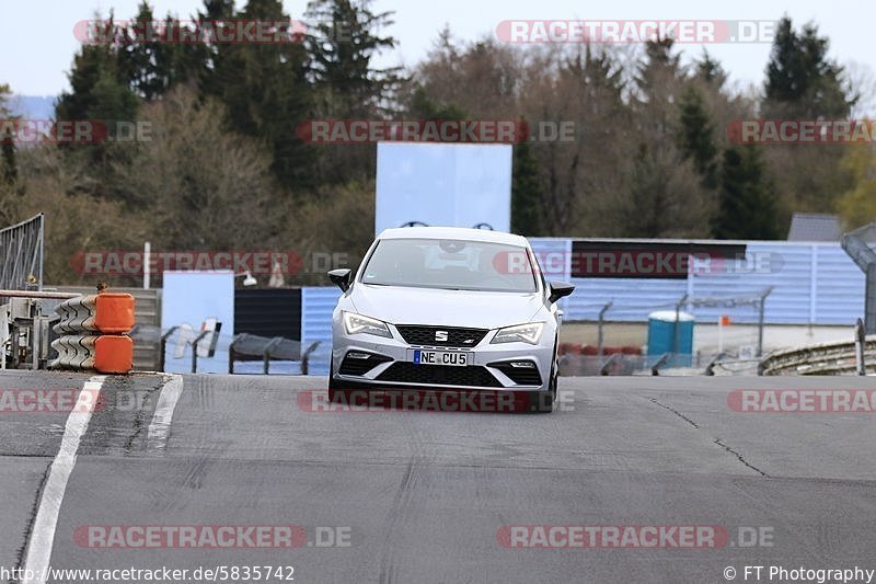 Bild #5835742 - Touristenfahrten Nürburgring Nordschleife (16.04.2019)