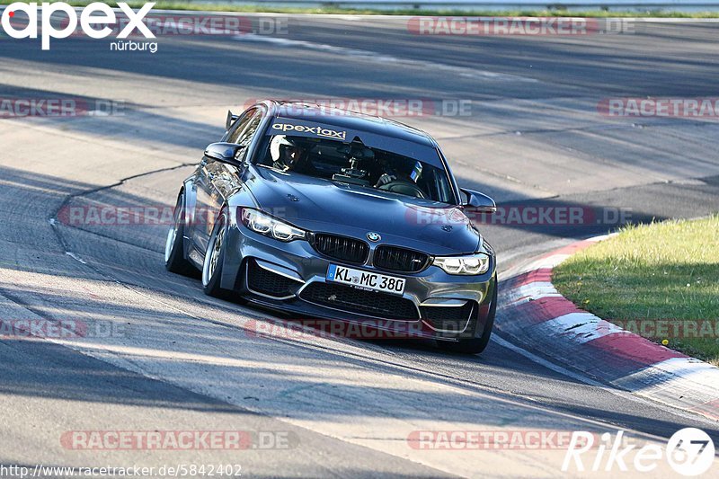 Bild #5842402 - Touristenfahrten Nürburgring Nordschleife (18.04.2019)