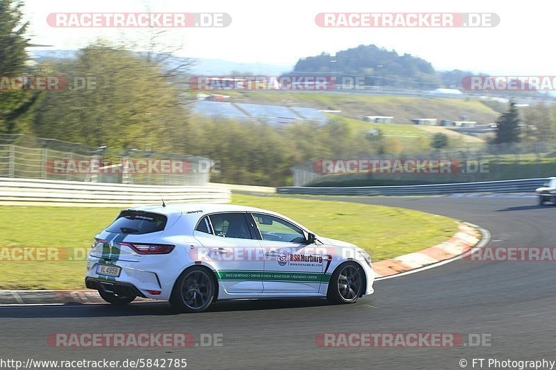 Bild #5842785 - Touristenfahrten Nürburgring Nordschleife (18.04.2019)