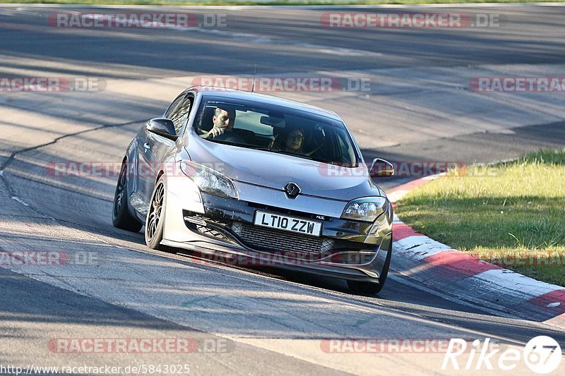 Bild #5843025 - Touristenfahrten Nürburgring Nordschleife (18.04.2019)