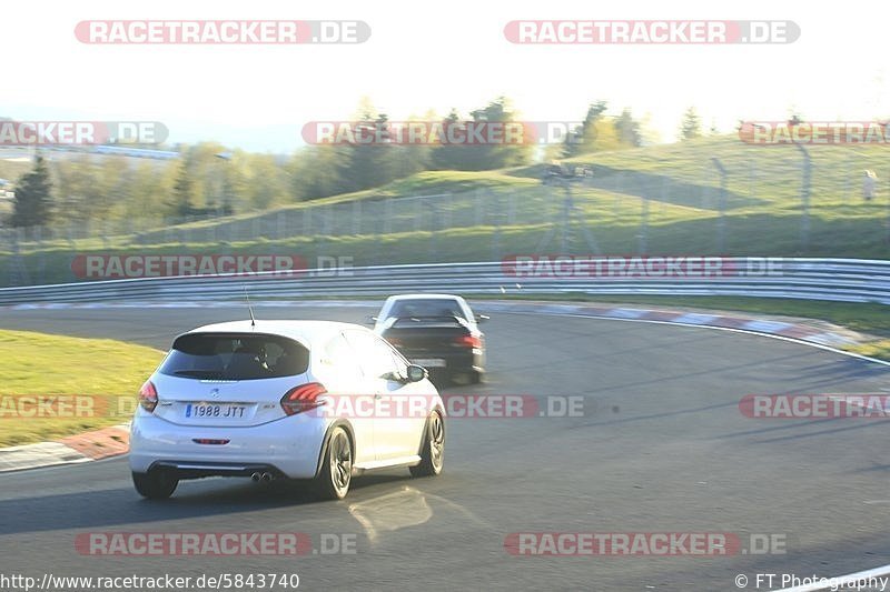 Bild #5843740 - Touristenfahrten Nürburgring Nordschleife (18.04.2019)