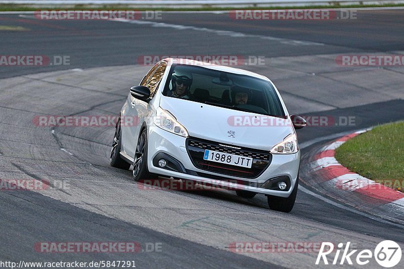 Bild #5847291 - Touristenfahrten Nürburgring Nordschleife (18.04.2019)