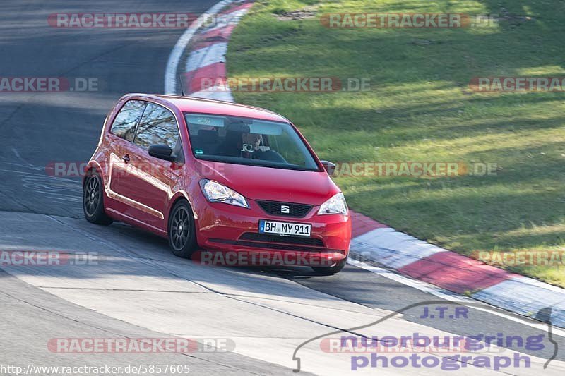 Bild #5857605 - Touristenfahrten Nürburgring Nordschleife (19.04.2019)