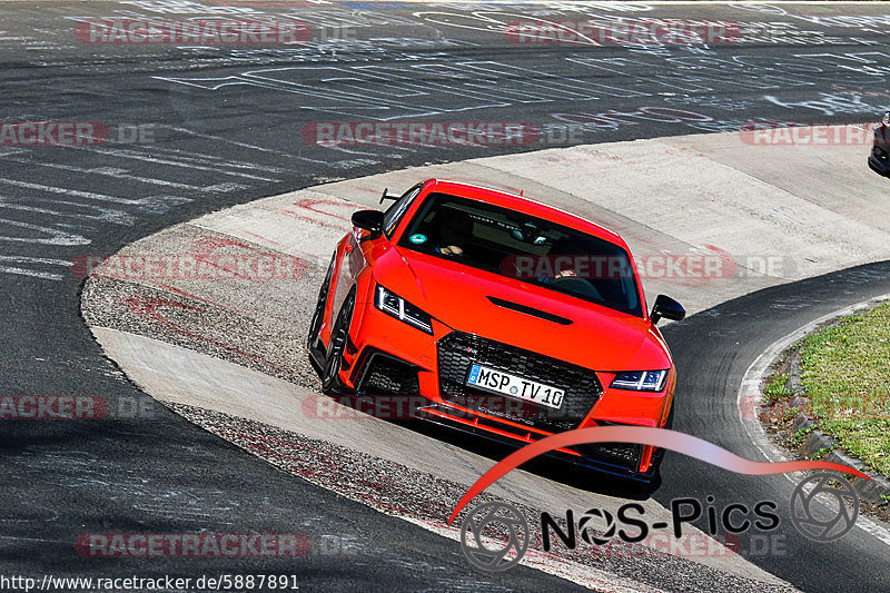 Bild #5887891 - Touristenfahrten Nürburgring Nordschleife (19.04.2019)