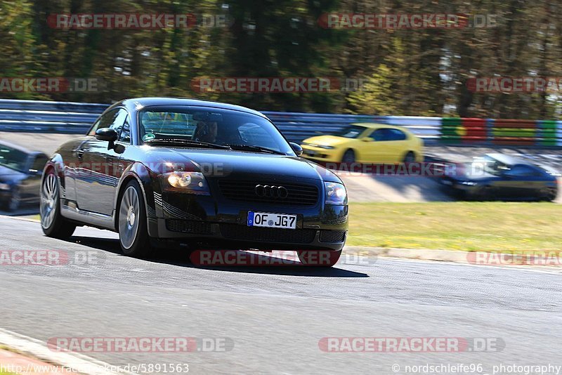 Bild #5891563 - Touristenfahrten Nürburgring Nordschleife (19.04.2019)