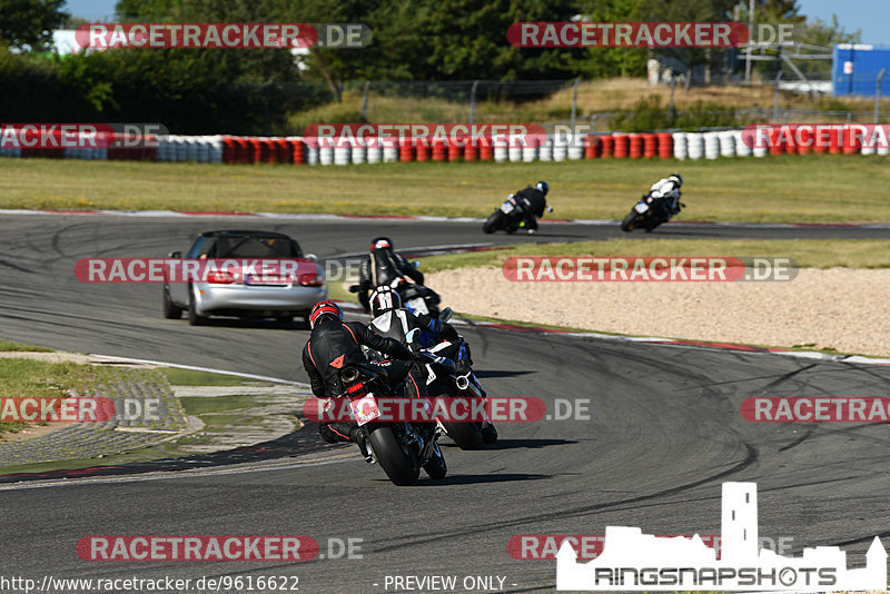 Bild #9616622 - Touristenfahrten Nürburgring GP-Strecke (21.07.2020)