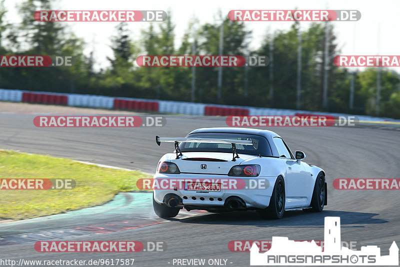 Bild #9617587 - Touristenfahrten Nürburgring GP-Strecke (21.07.2020)