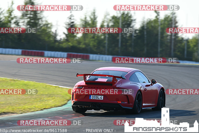 Bild #9617588 - Touristenfahrten Nürburgring GP-Strecke (21.07.2020)