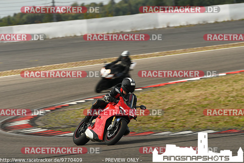 Bild #9770409 - Touristenfahrten Nürburgring GP-Strecke (28.07.2020)