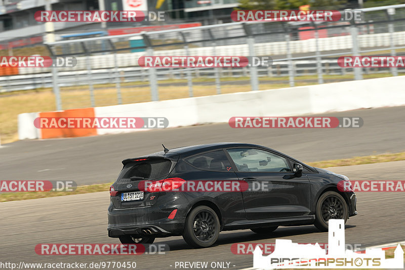 Bild #9770450 - Touristenfahrten Nürburgring GP-Strecke (28.07.2020)