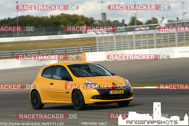 Bild #9771130 - Touristenfahrten Nürburgring GP-Strecke (28.07.2020)