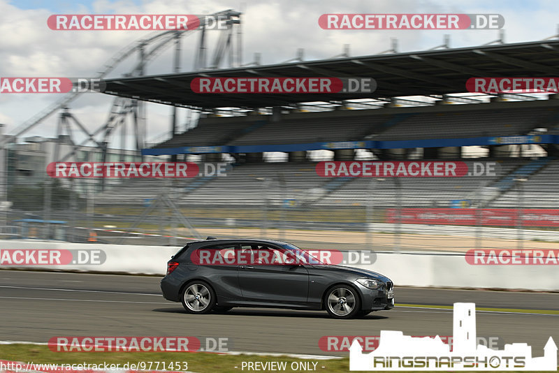 Bild #9771453 - Touristenfahrten Nürburgring GP-Strecke (28.07.2020)