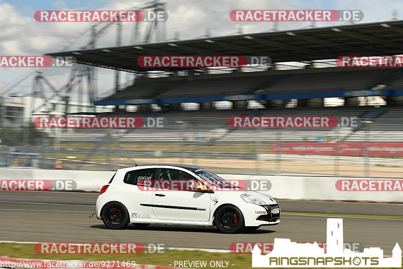 Bild #9771469 - Touristenfahrten Nürburgring GP-Strecke (28.07.2020)