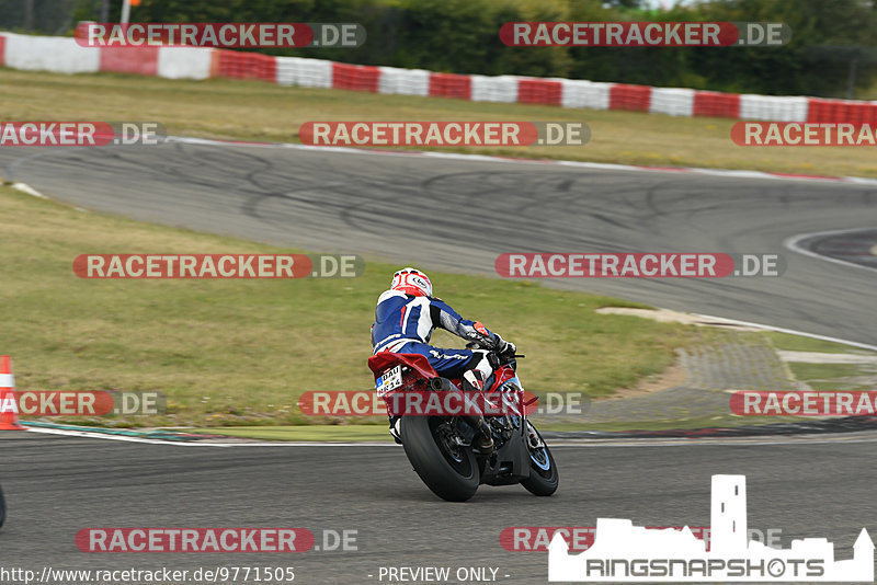 Bild #9771505 - Touristenfahrten Nürburgring GP-Strecke (28.07.2020)