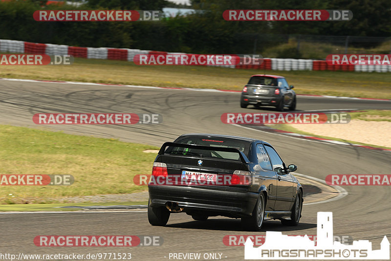 Bild #9771523 - Touristenfahrten Nürburgring GP-Strecke (28.07.2020)