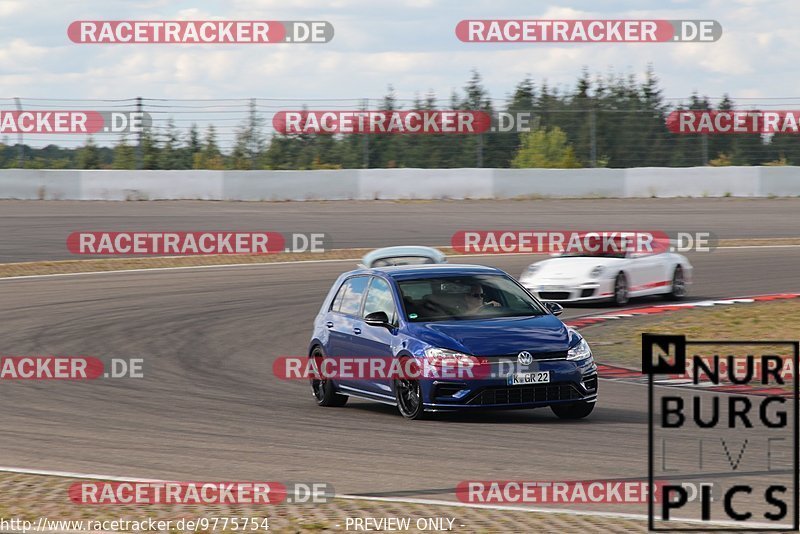 Bild #9775754 - Touristenfahrten Nürburgring GP-Strecke (28.07.2020)