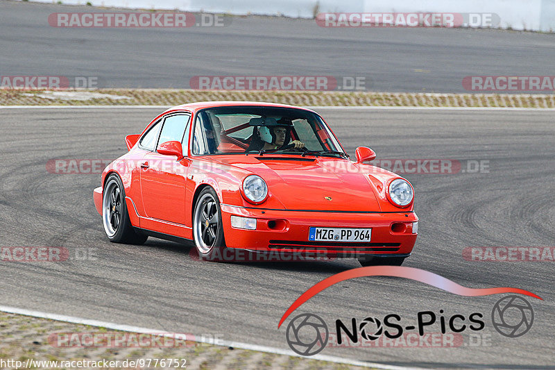 Bild #9776752 - Touristenfahrten Nürburgring GP-Strecke (28.07.2020)