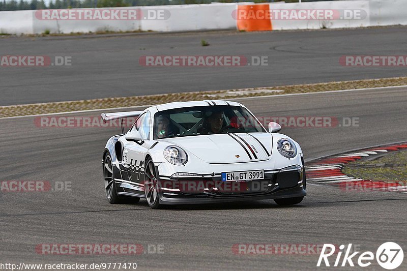 Bild #9777470 - Touristenfahrten Nürburgring GP-Strecke (28.07.2020)