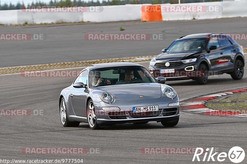 Bild #9777504 - Touristenfahrten Nürburgring GP-Strecke (28.07.2020)