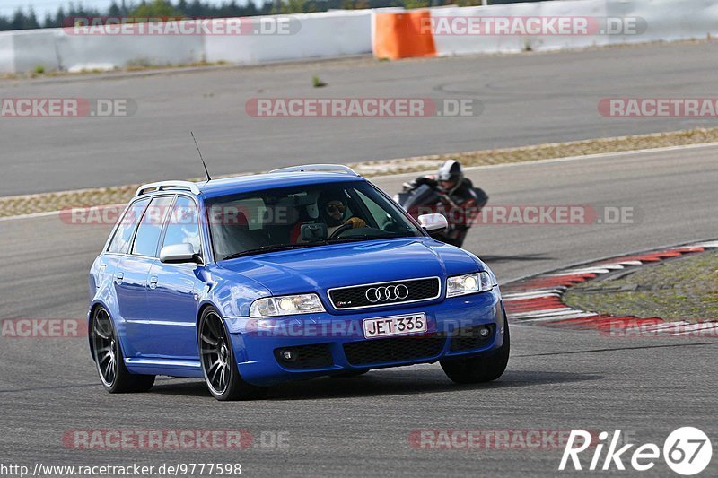 Bild #9777598 - Touristenfahrten Nürburgring GP-Strecke (28.07.2020)