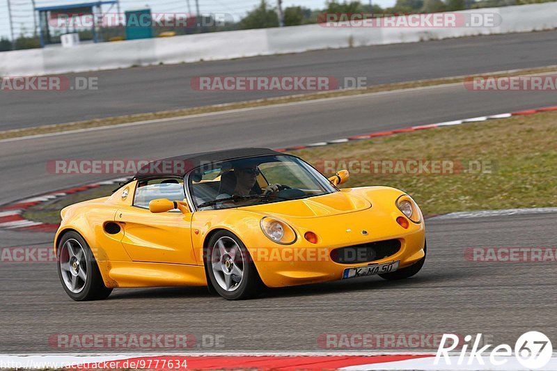 Bild #9777634 - Touristenfahrten Nürburgring GP-Strecke (28.07.2020)