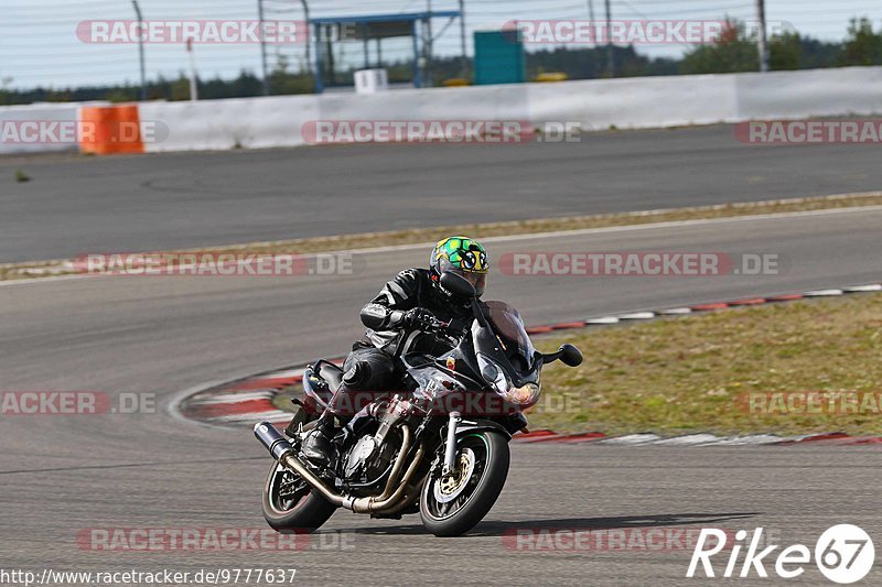 Bild #9777637 - Touristenfahrten Nürburgring GP-Strecke (28.07.2020)