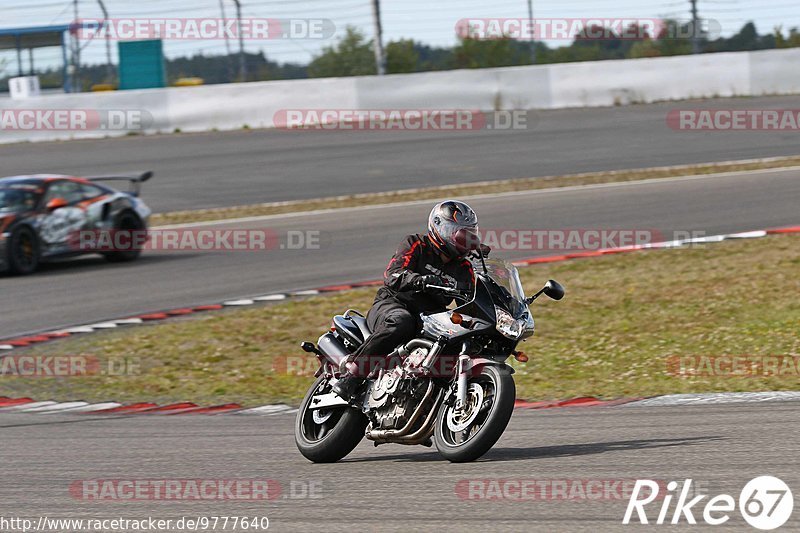 Bild #9777640 - Touristenfahrten Nürburgring GP-Strecke (28.07.2020)