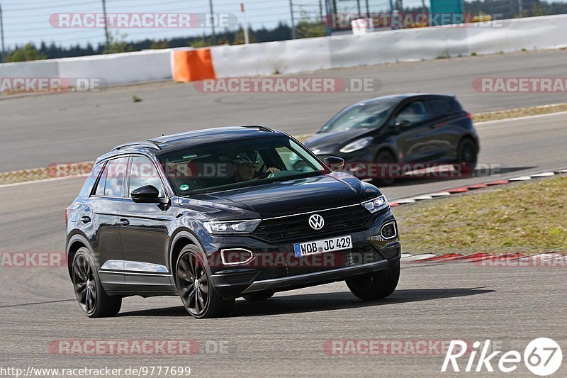 Bild #9777699 - Touristenfahrten Nürburgring GP-Strecke (28.07.2020)