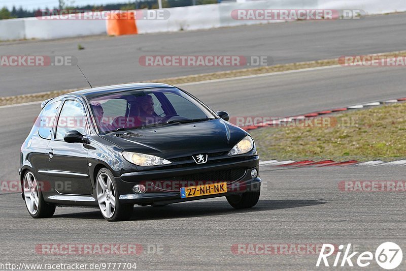 Bild #9777704 - Touristenfahrten Nürburgring GP-Strecke (28.07.2020)