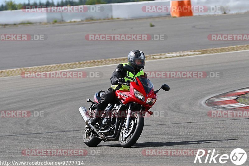 Bild #9777714 - Touristenfahrten Nürburgring GP-Strecke (28.07.2020)