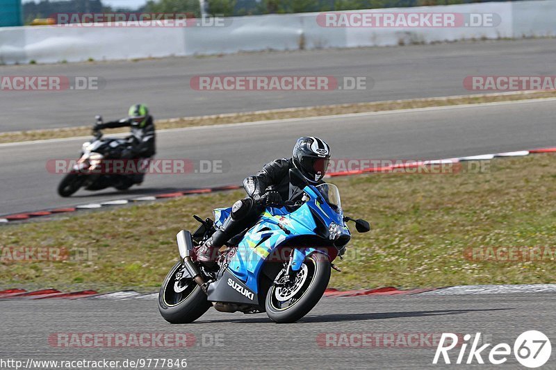 Bild #9777846 - Touristenfahrten Nürburgring GP-Strecke (28.07.2020)