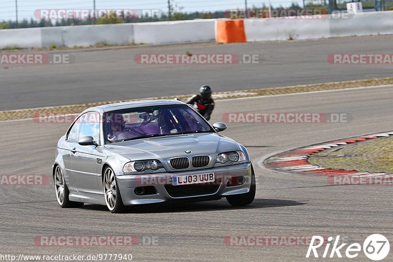 Bild #9777940 - Touristenfahrten Nürburgring GP-Strecke (28.07.2020)