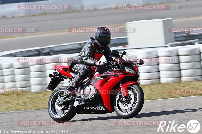 Bild #9777972 - Touristenfahrten Nürburgring GP-Strecke (28.07.2020)